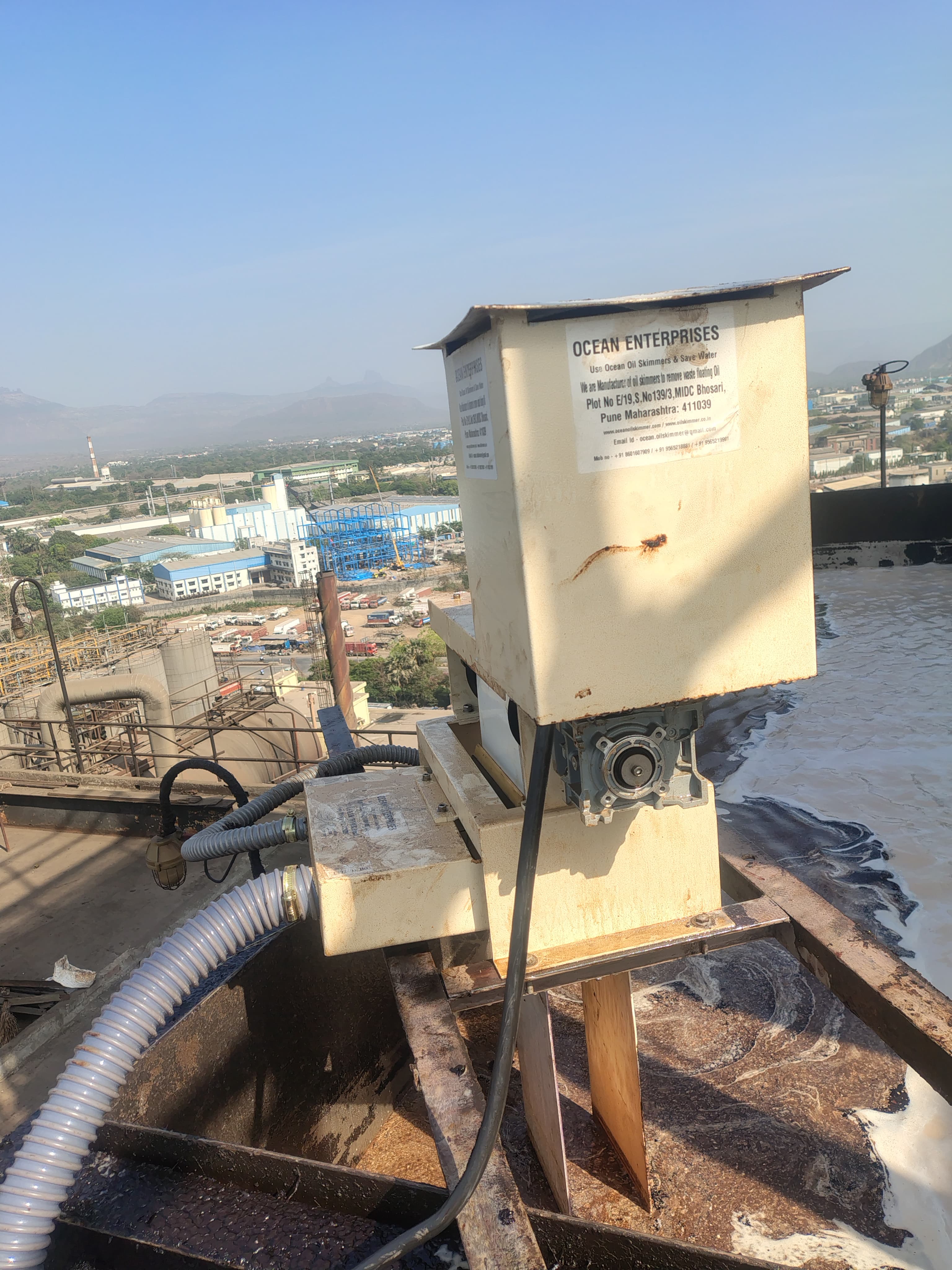 Oil Skimmer for waste water ETP, STP Applications
