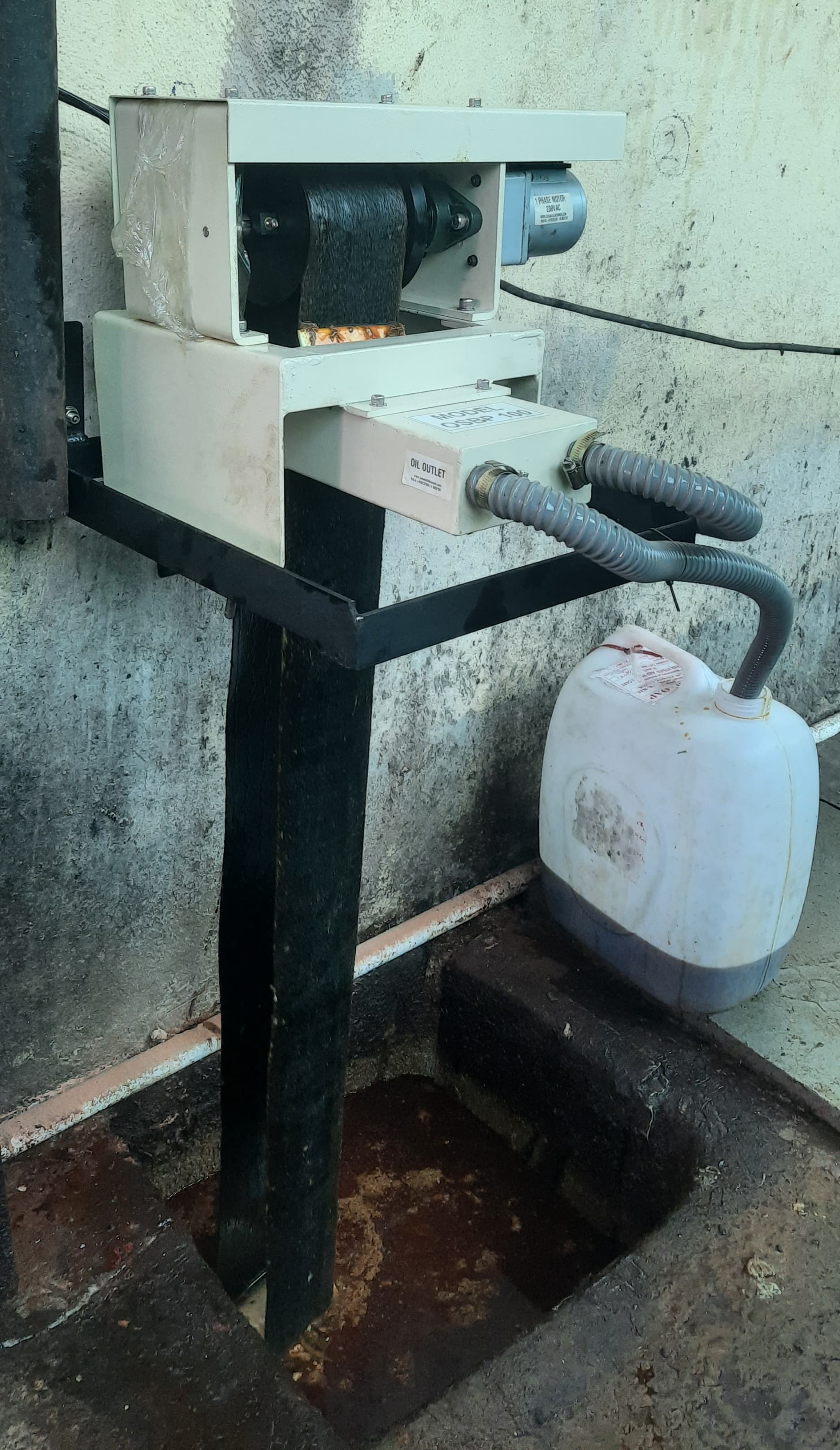 Oil Skimmer for Hot Liquid Heat Treatment degreasing tank & Industrial Part Cleaning Machine